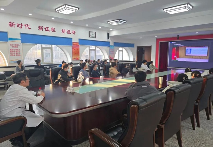 筑基育才 赋能未来 | 广安门医院黑龙江医院组织新入职医生观看科技成果转化论坛